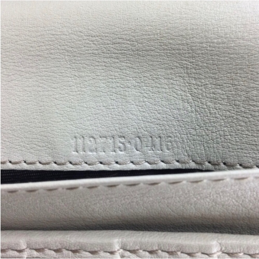 Gucci Guccisima Double G Embossed Gray Leather BiFold Flap Front Snap Wallet - Picture 10 of 13